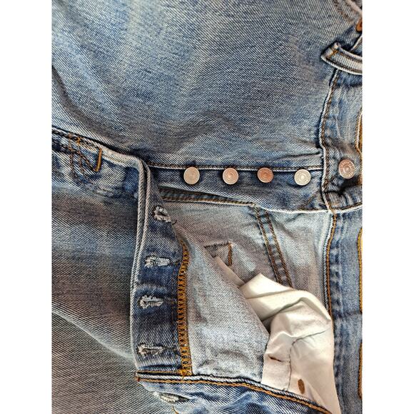 Levi's Men's Light Wash Mid Rise Regular Fit‎ Straight Leg Jeans Size 40x30 - Picture 7 of 10